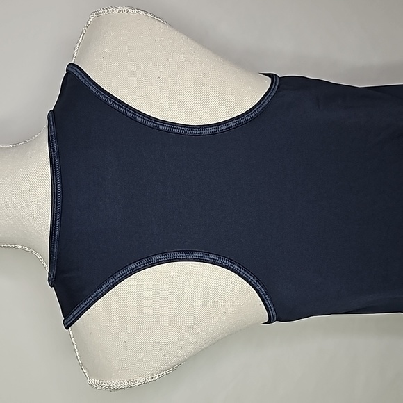 FILA SPORT ▪︎ WOMEN'S ATHLETIC TANK TOP ▪︎ SIZE L - Picture 6 of 9